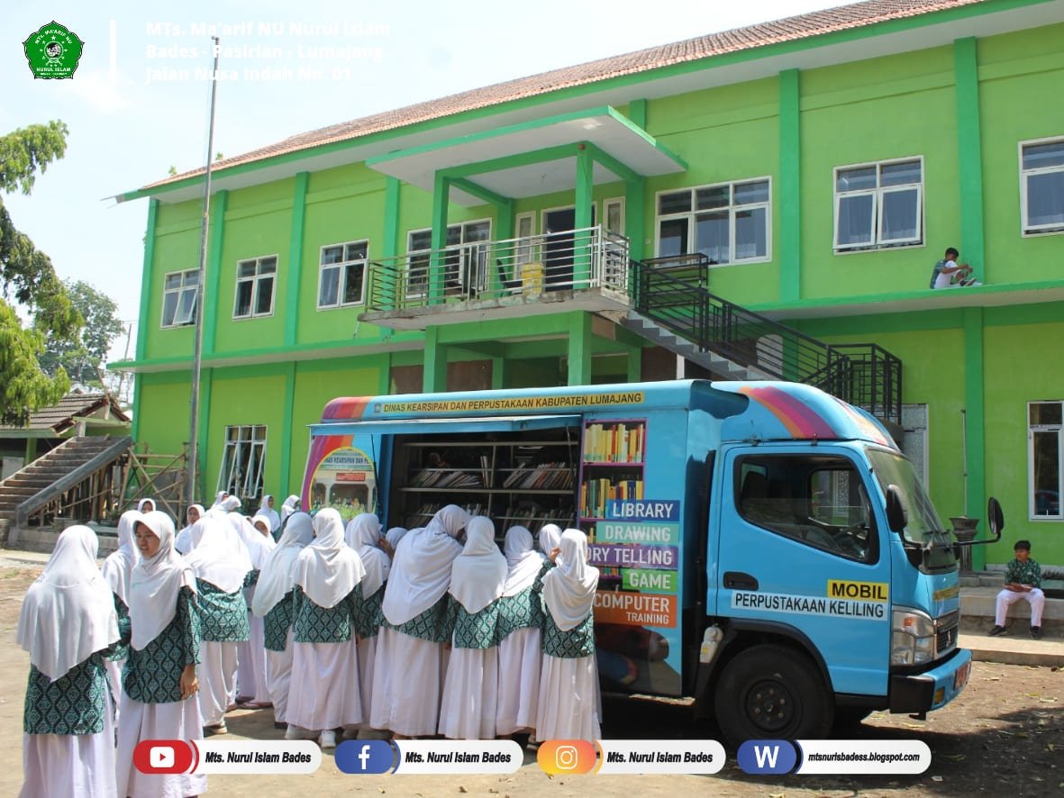 Kunjungan Mobil Pintar dari Perpusda Lumajang